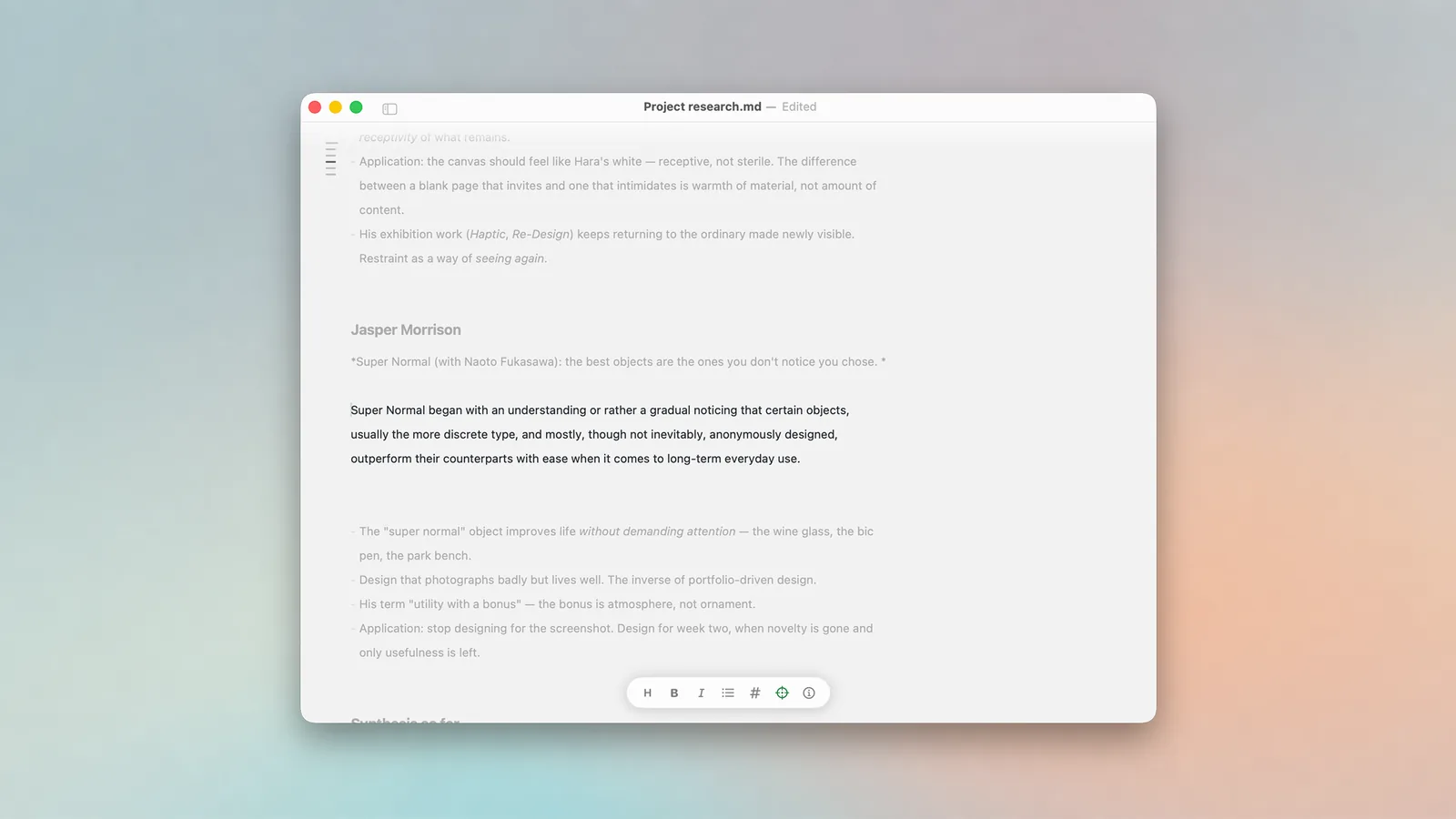 Focus mode dimming every line except the paragraph being edited.